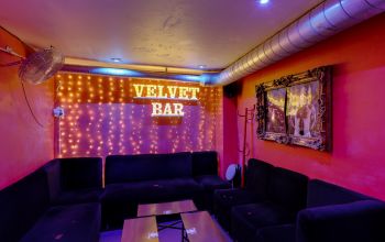 Le Velvet Bar #1